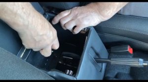 Установка подлокотника для Нива 4х4/Легенда/BRONTO (3 дв/5дв)