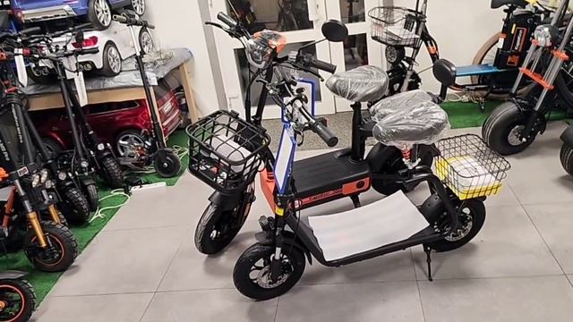 Электроскутер Kugoo Kirin EC 01 среди  остальных моделей #электротранспорт #kugoo