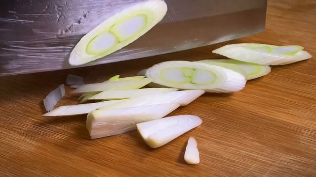 我家最受歡迎的一道家常菜【#芋頭排骨煲】軟糯鮮香【一畫美食】#芋頭 #排骨 смотреть онлайн