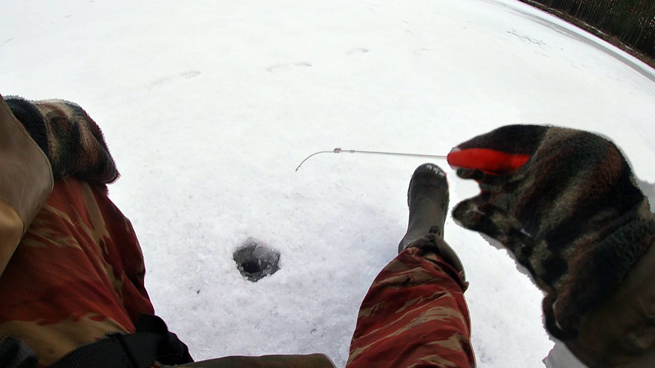 Рыбалка 17 декабря на самую уловистую самодельную безмотылку смотреть онлайн