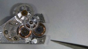 Устройство механизма автоподзавода Слава 2427