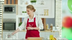 Реклама творог Домик в деревне  - Сырники