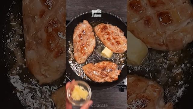 Don’t turn on the oven! Discover how to cook a tender chicken breast in the pan! смотреть онлайн
