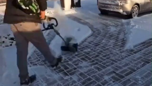 Электрическая лопата.mp4