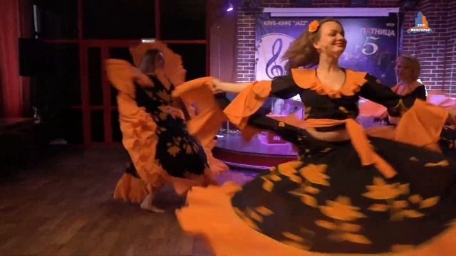 Отчётный концерт народной студии классического пения «Романс» «Пой, гитара звонкая!» смотреть онлайн