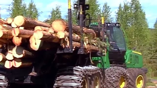 Форвардер John Deere 1510E тест драйв