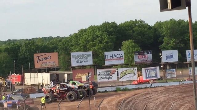 monster truck freestyle II смотреть онлайн