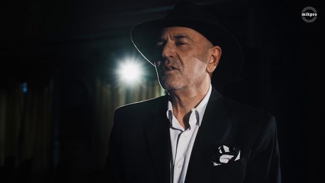 İlqar Muradov — Ötüşür Zaman смотреть онлайн