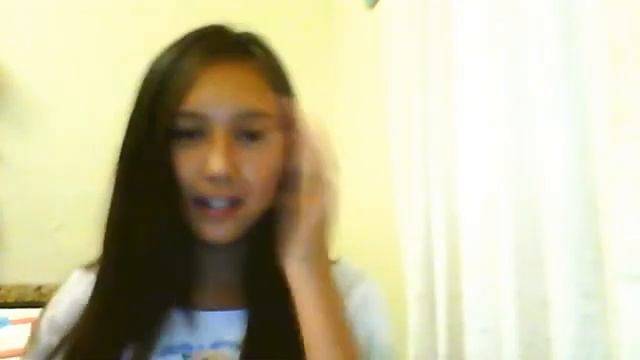 Serena Gonzales Singing Alicia Keys :) смотреть онлайн