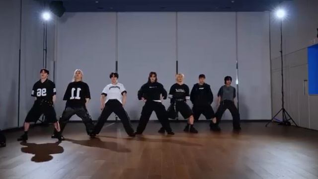 CHK CHK BOOM By Stray Kids Dance Practice