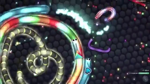 Slither io сей час вы увидете ГУГЛ ХРОМ В СЛИЗАРИО ГУГЛ РУЛИТ СЛИЗАРИО КРУТЫЕ МОМЕНТЫ смотреть онлайн