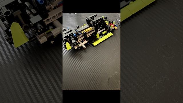 Build video of the Lego Technic Lamborghini Huracan Tecnica!!💚🏎️ смотреть онлайн