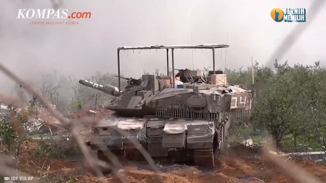 Israel "Pamer" Penumpasan Lebih dari 100 Anggota Hamas dalam Operasi di Gaza смотреть онлайн