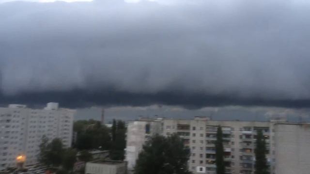 Надвигающийся ураган Курск 18.07.2016 смотреть онлайн