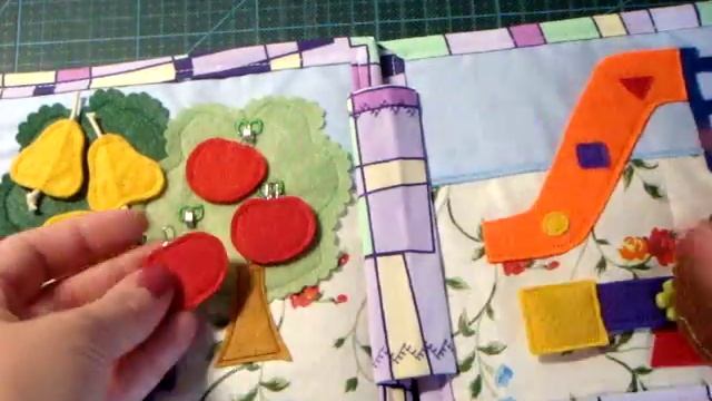 Розвиваюча книжка "Ляльковий будиночок" для хлопчика від 3 рочків смотреть онлайн