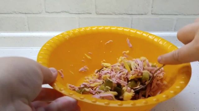 Легкая и быстрая пицца на белом хлебе#пицца#рецепты#готовка#еда#хлеб смотреть онлайн