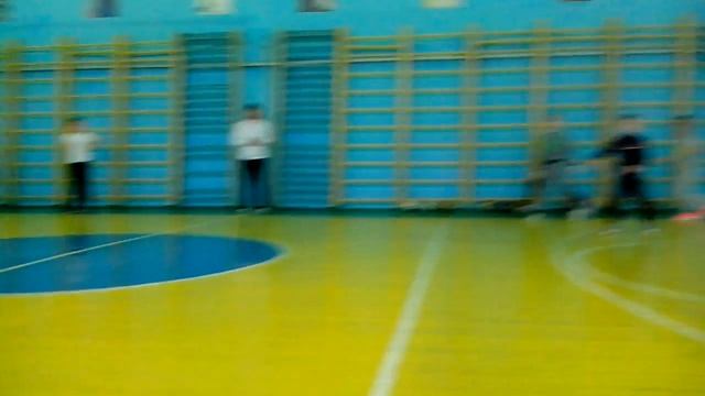 Перестрелка 4В VS 4Б смотреть онлайн