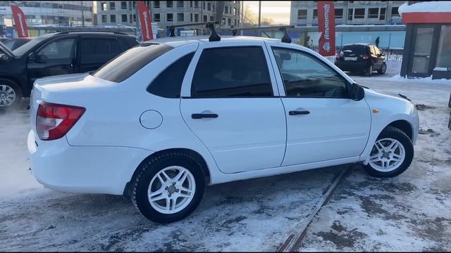 LADA Granta Седан 4 дв Luxe 1 6 AT 16кл 98 л с смотреть онлайн