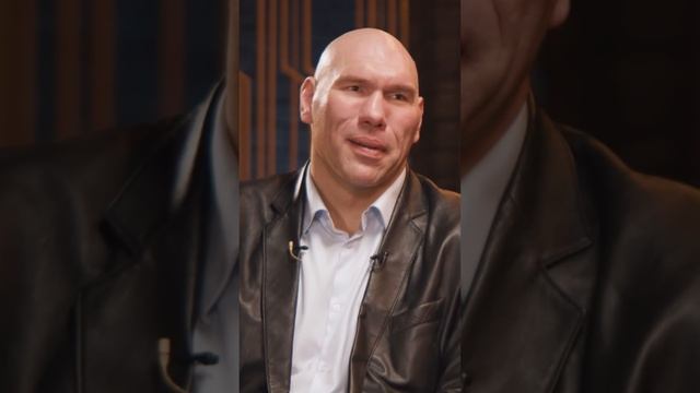 Политика это грязненькое место? Николай Валуев #Валуев #НиколайВалуев #Фонды #Боксёр #Бокс смотреть онлайн