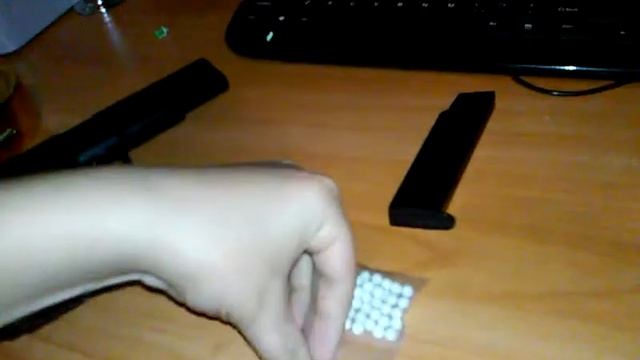 Обзор игрушечного пистолета COLT M1911A1 смотреть онлайн