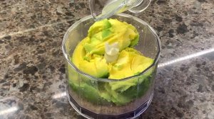 Вкуснейшая намазка/паштет из авокадо и орехов (КЕТО/LCHF/ПП)