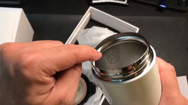Unboxing FUTURELAB Temperature Control Coffee Mug, Multi-functional with 14400mah Power Bank смотреть онлайн