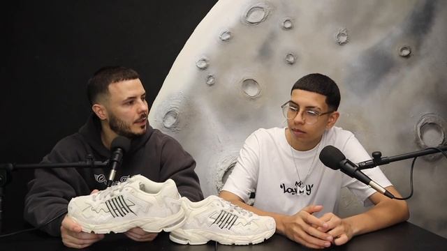 Bad Bunny Adidas Response CL “WONDER WHITE” Unboxing + Review смотреть онлайн