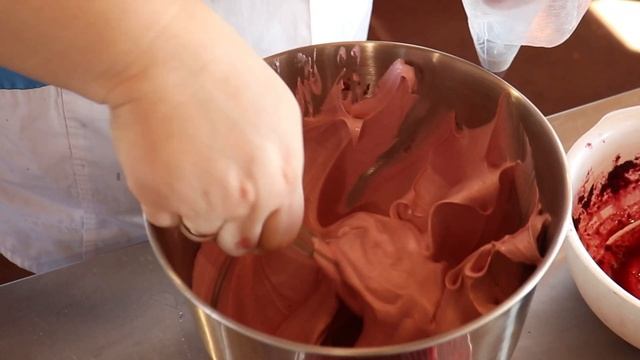 Процесс создания вкусных зефирок смотреть онлайн