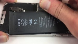 Замена аккумулятора iPhone 4