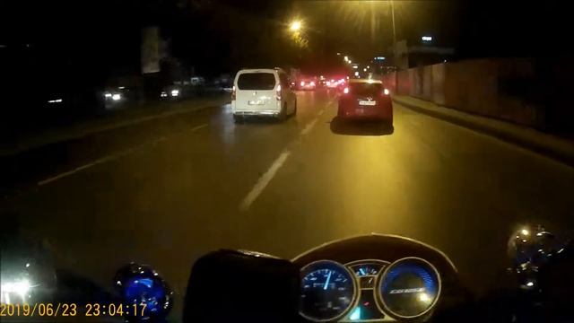 kağıthane - beşiktaş -taksim can sıkıntısı honda cb 125e смотреть онлайн