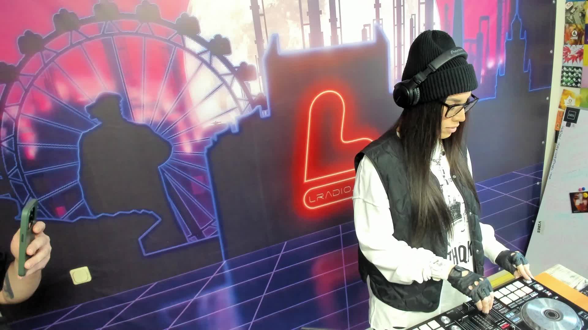 Живые игры 20.12.24 смотреть онлайн