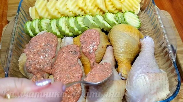 САМЫЙ ПРОСТОЙ В МИРЕ ОБЕД ИЗ КУРИЦЫ И КАРТОШКИ!Akşam Yemeğine Nefis Bir Önerim Var - Hazırlaması смотреть онлайн