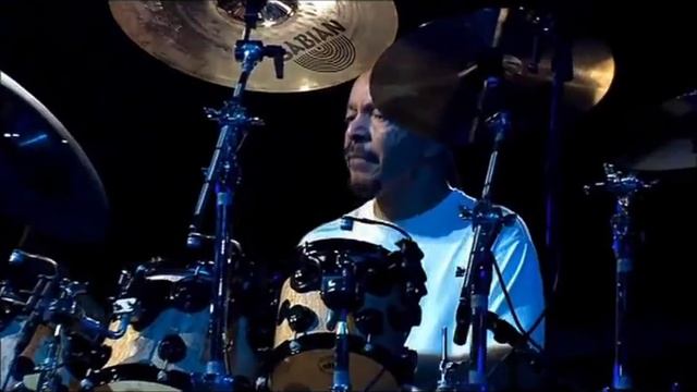 Drummer - Phil Collins смотреть онлайн