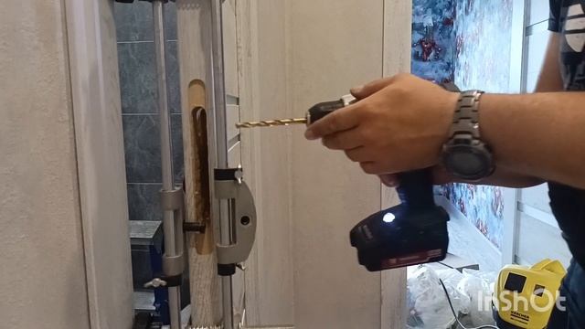 кондуктор для врезки замком в межкомнатные дверь смотреть онлайн