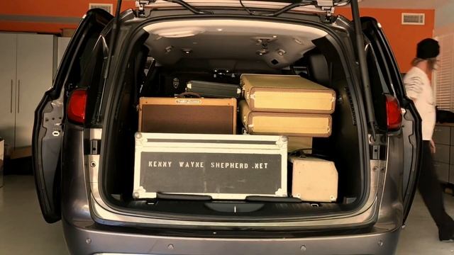 KWS Chrysler Pacifica Cargo