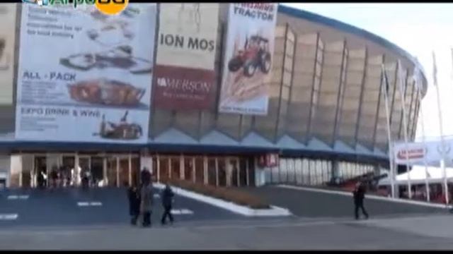 В Русе се състоя премиерата на иновативни трактори... смотреть онлайн