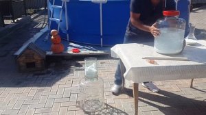 Как очистить САМОГОН Молоком. ENG SUB.