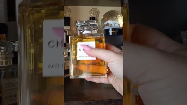 Флакон фактис Chanel смотреть онлайн