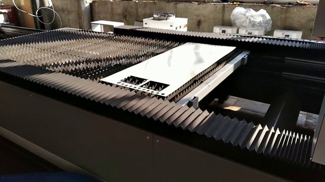 Резка латуни и нержавейки смотреть онлайн