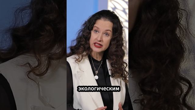 Она изменила устоявшееся понимание моды! Франка Соццани смотреть онлайн