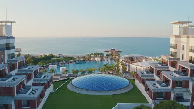 Selectum Luxury Resort 5* смотреть онлайн