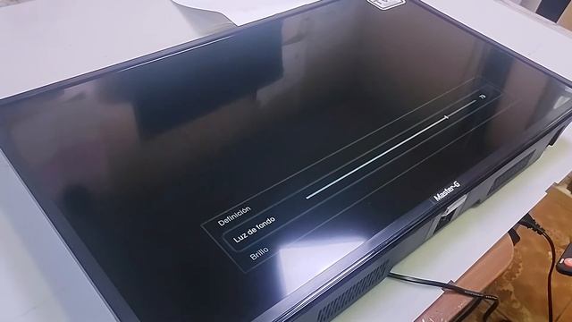 Regulación de Luz de Fondo de tv Master G, MGS3204X смотреть онлайн