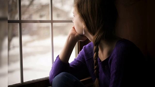 грусть девушки смотреть онлайн