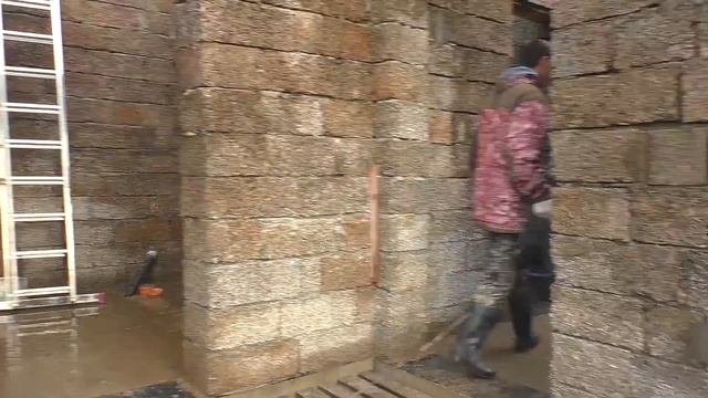 Бетонная колонна в доме из арболита смотреть онлайн