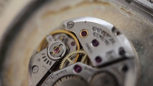 Vintage Universal Genève Ellipse | Watch Review смотреть онлайн