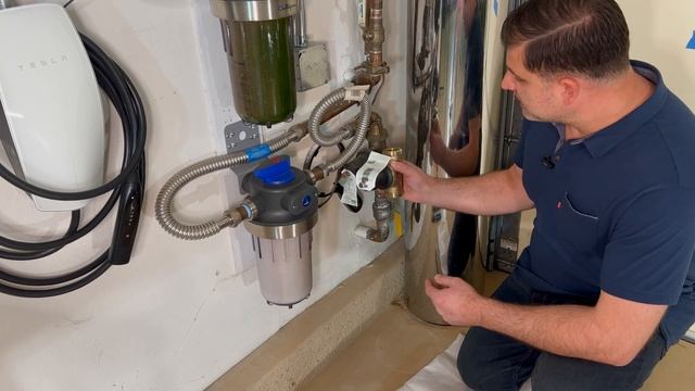Pressure Reducing Valves Explained - How To Replace A Pressure Regulator Or Adjust Water Pressure