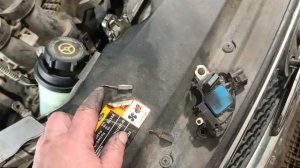 форд фокус 2, пропала зарядка, устанавливаем щетки генератора от ваз 2102