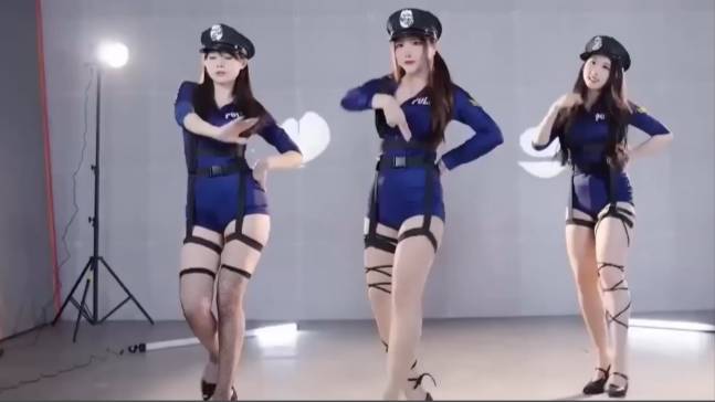 ТАНЦЕВАЛЬНАЯ МУЗЫКА Z. Топ 2024 - 2025. E-16. РЕМИКСЫ 2024. Музыка в Машину 2024, смотреть онлайн