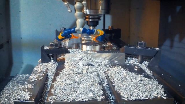bb7 CNC Mini-Mill Hyper-Lapse Video смотреть онлайн