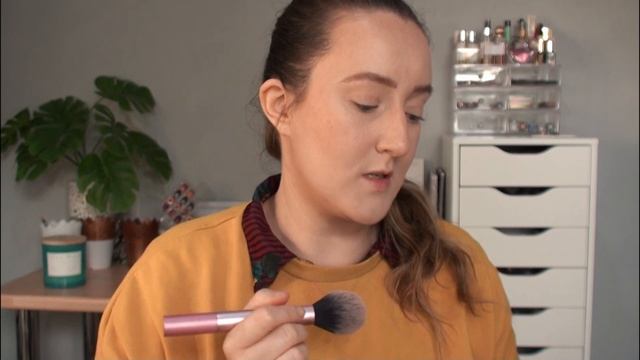 RELOVE SUPER SERUM WEAR TEST AND REVIEW! *£5 Foundation!* смотреть онлайн